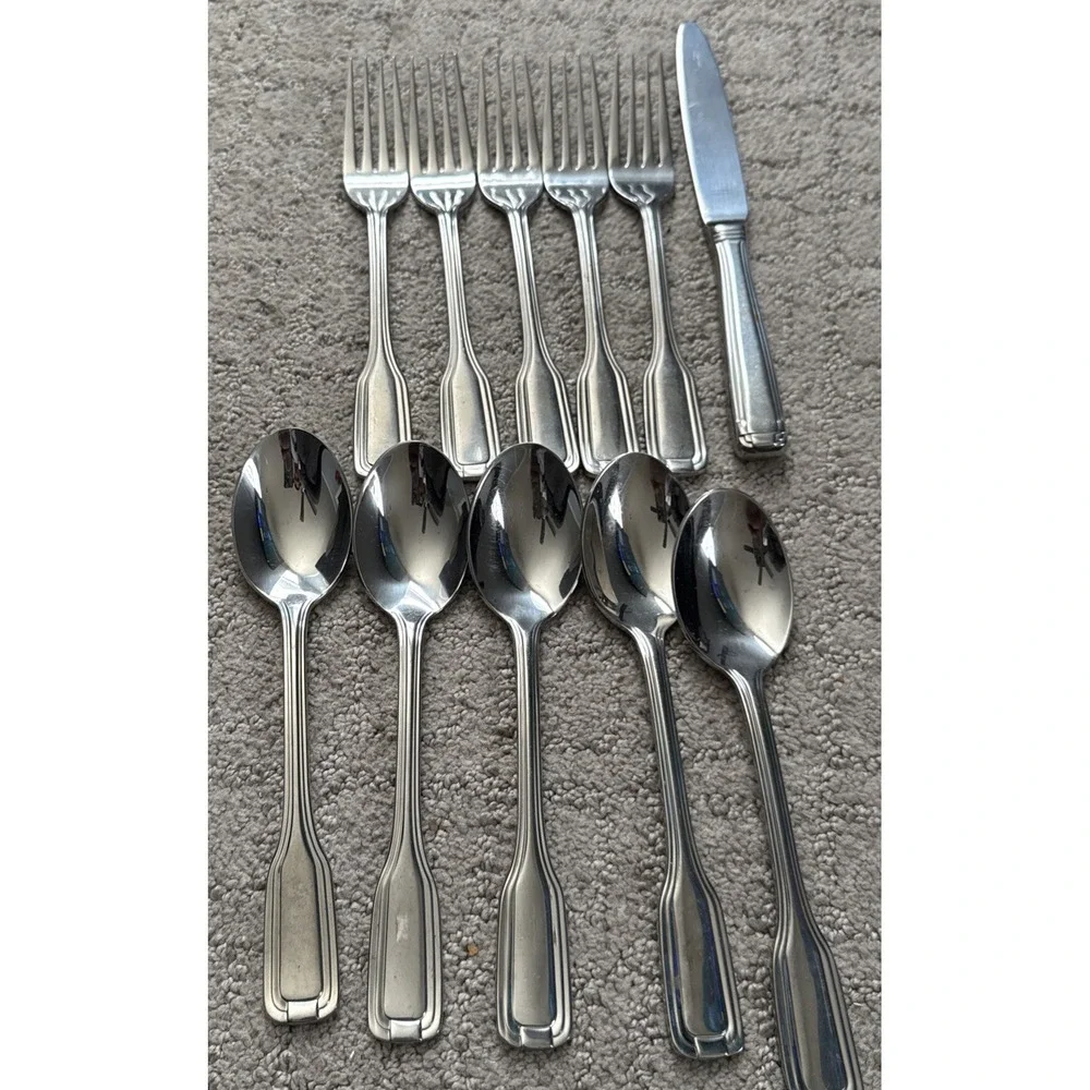 Retroneu TRIDENT 18/10 Stainless Flatware FORKS SPOONS KNIFE‎ Lot Of 11